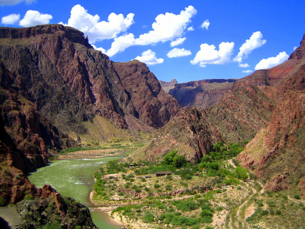 How to Hike the Beautiful Bright Angel Trail at the Grand Canyon - Pine ...